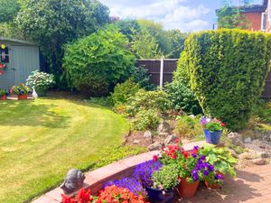 Photo 16- click for photo gallery